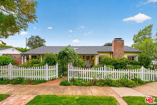 16036 Junaluska Way, Pacific Palisades (los Angeles), CA 90272