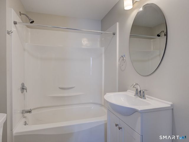 1455R Forbes Street, East Hartford, CT 06118
