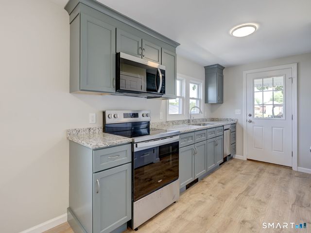 1455R Forbes Street, East Hartford, CT 06118