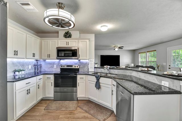 24018 Sanders Cemetery Road, Magnolia, TX 77355