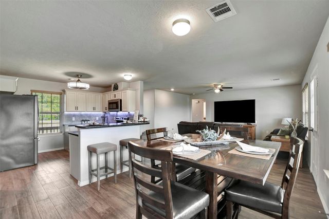 24018 Sanders Cemetery Road, Magnolia, TX 77355