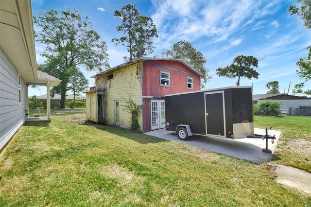 24018 Sanders Cemetery Road, Magnolia, TX 77355