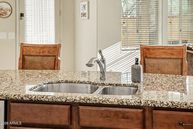 4251 N GOLF Drive, Buckeye, AZ 85396