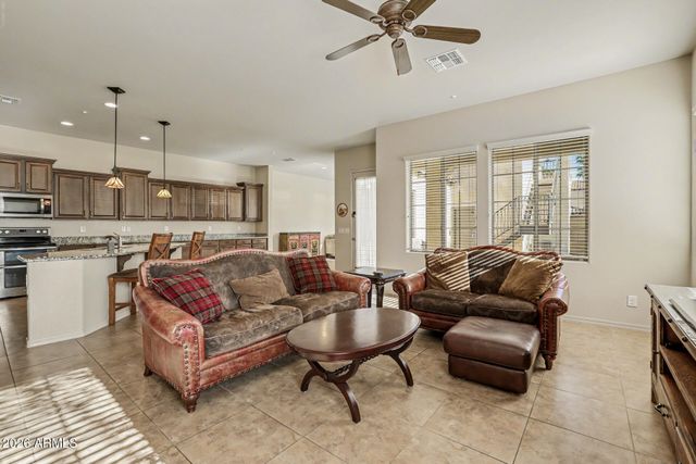 4251 N GOLF Drive, Buckeye, AZ 85396
