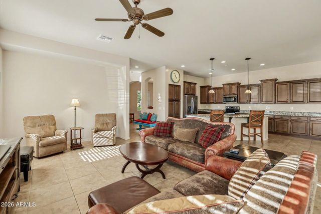 4251 N GOLF Drive, Buckeye, AZ 85396
