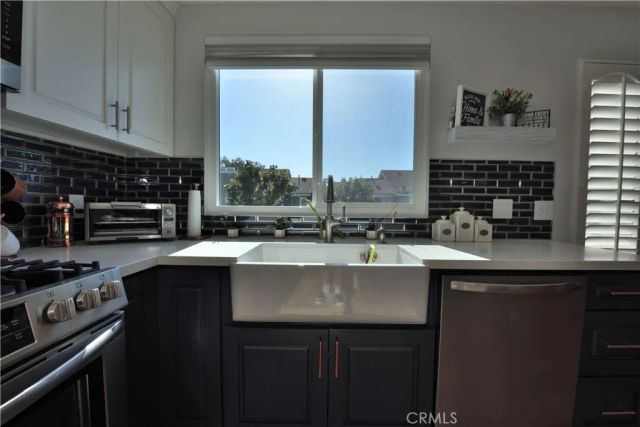 72 Greenmoor 36, Irvine, CA 92614
