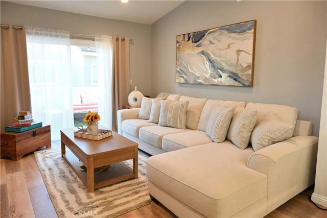 72 Greenmoor 36, Irvine, CA 92614