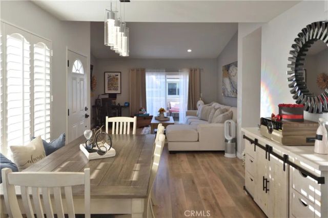72 Greenmoor 36, Irvine, CA 92614