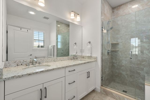 3 Mariners Way 311, Plymouth, MA 02360