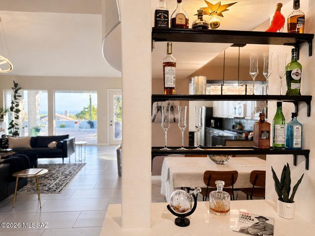 9780 E Spring Hill Place, Tucson, AZ 85749