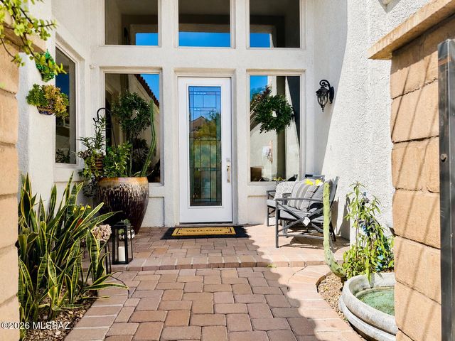 9780 E Spring Hill Place, Tucson, AZ 85749