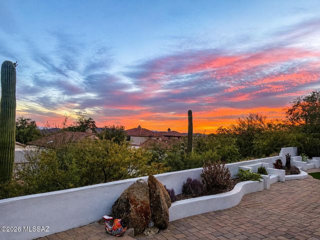 9780 E Spring Hill Place, Tucson, AZ 85749