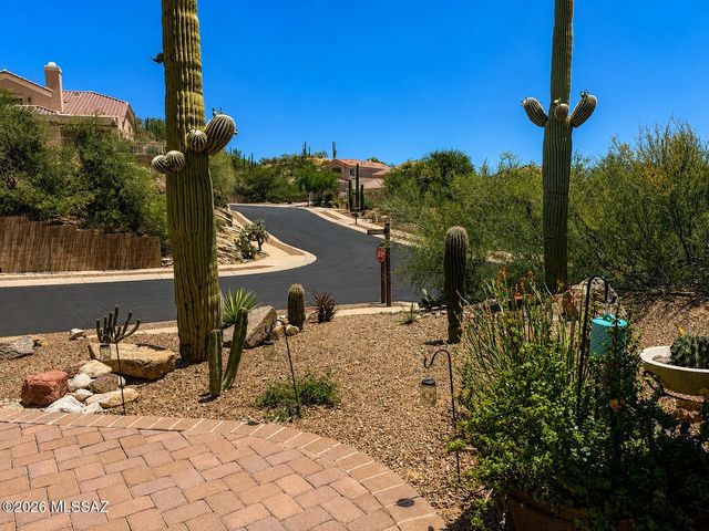 9780 E Spring Hill Place, Tucson, AZ 85749