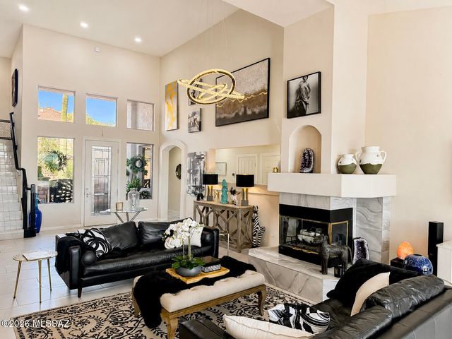 9780 E Spring Hill Place, Tucson, AZ 85749