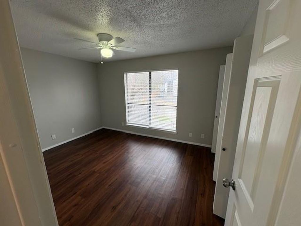 5303 Saint Georges GRN C, Austin, TX 78745
