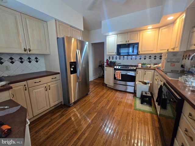 6665 SPRAGUE ST, Philadelphia, PA 19119