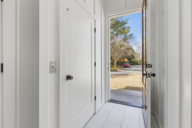 42 Enclave Place, Pawleys Island, SC 29585
