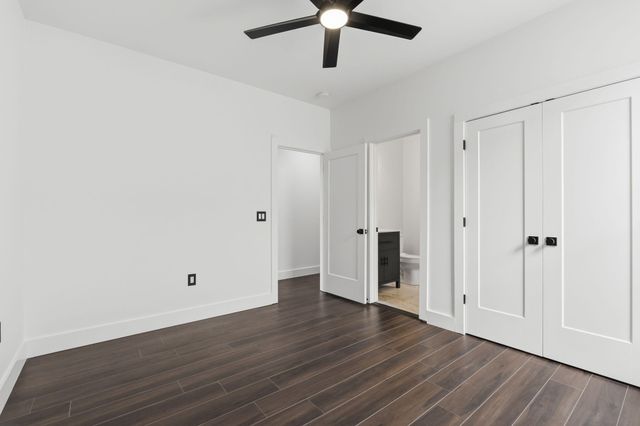 42 Enclave Place, Pawleys Island, SC 29585