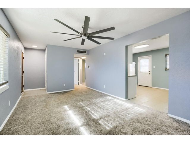 8861 Poze Blvd, Thornton, CO 80229