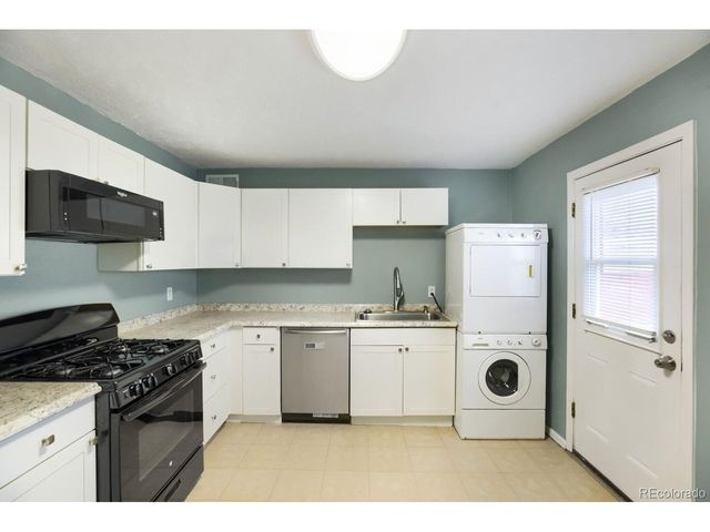 8861 Poze Blvd, Thornton, CO 80229