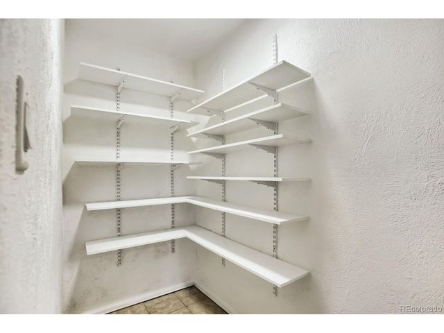 8861 Poze Blvd, Thornton, CO 80229