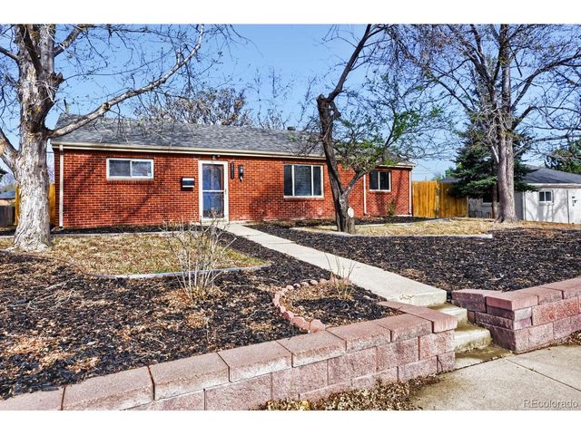 8861 Poze Blvd, Thornton, CO 80229