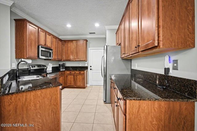 2327 CANEY OAKS Drive, Jacksonville, FL 32218