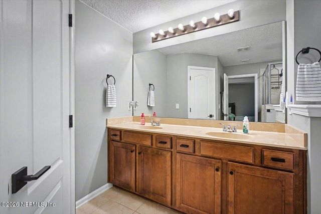 2327 CANEY OAKS Drive, Jacksonville, FL 32218