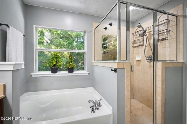 2327 CANEY OAKS Drive, Jacksonville, FL 32218