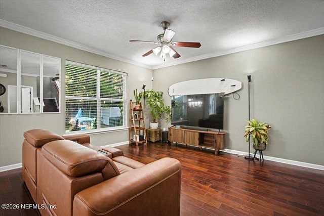 2327 CANEY OAKS Drive, Jacksonville, FL 32218