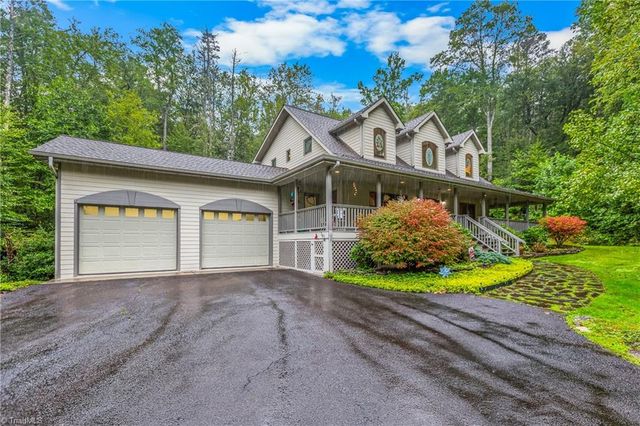 163 Old Hickory Lane, Linville, NC 28646