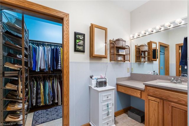 163 Old Hickory Lane, Linville, NC 28646