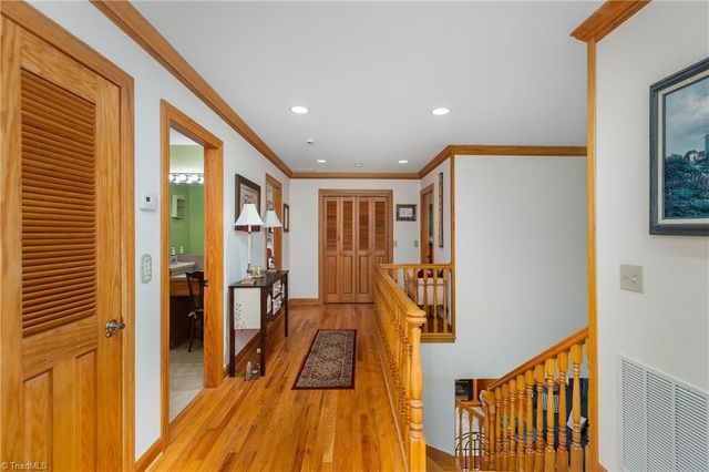 163 Old Hickory Lane, Linville, NC 28646