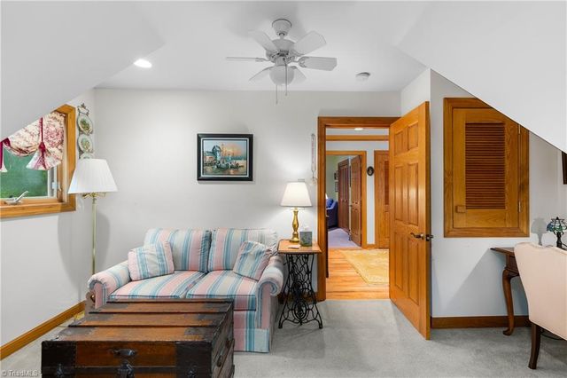 163 Old Hickory Lane, Linville, NC 28646
