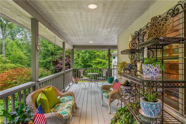 163 Old Hickory Lane, Linville, NC 28646