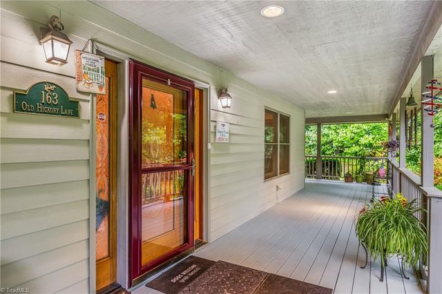 163 Old Hickory Lane, Linville, NC 28646