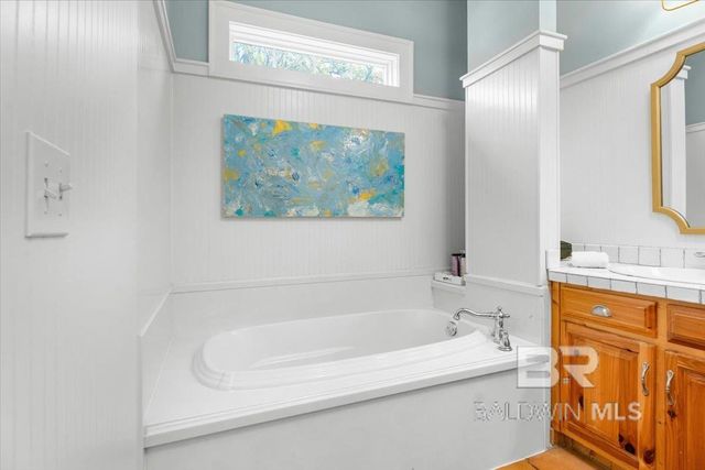 6002 Nelson Drive, Fairhope, AL 36532