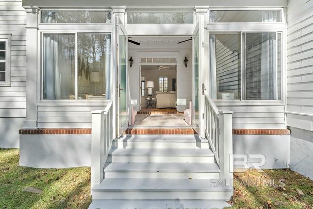 6002 Nelson Drive, Fairhope, AL 36532