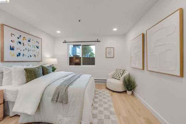 6400 Christie Ave 2112, Emeryville, CA 94608