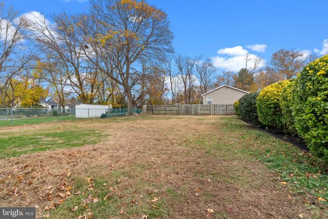 109 ARNOLD AVE, Mount Holly, NJ 08060