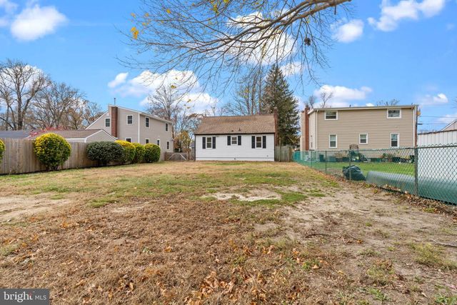 109 ARNOLD AVE, Mount Holly, NJ 08060