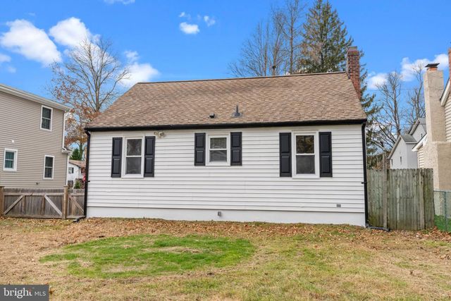 109 ARNOLD AVE, Mount Holly, NJ 08060