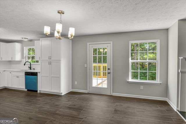 435 Fieldstone Lane, Covington, GA 30016