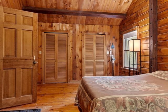 90 Appleton Cir, Fitchburg, MA 01420