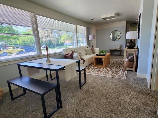 1204 W Main Street, Medford, OR 97501