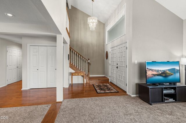 1031 Kristen Drive, Medford, OR 97504