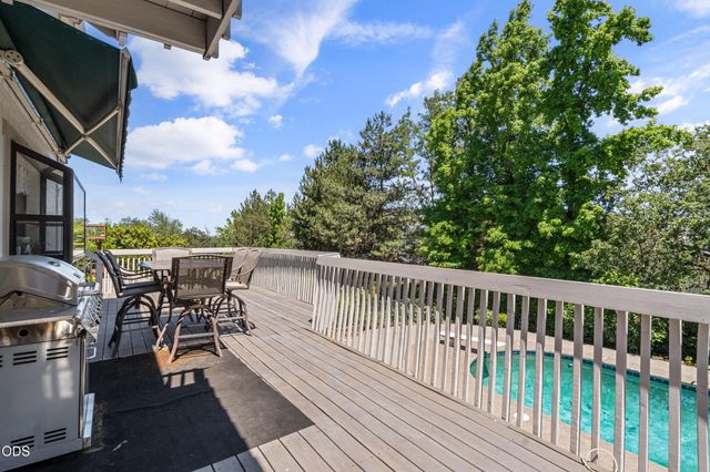 1031 Kristen Drive, Medford, OR 97504