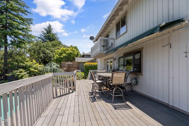 1031 Kristen Drive, Medford, OR 97504