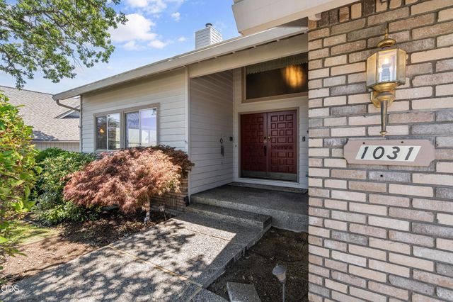 1031 Kristen Drive, Medford, OR 97504
