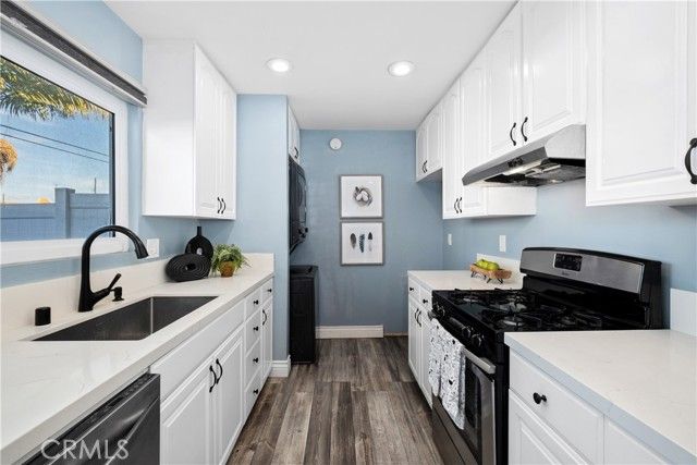 8415 Benjamin Drive, Huntington Beach, CA 92647